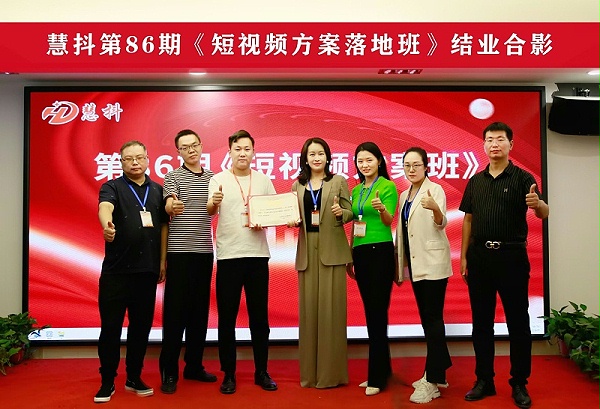 27d64bf6722bc9638df92bee68b8032e